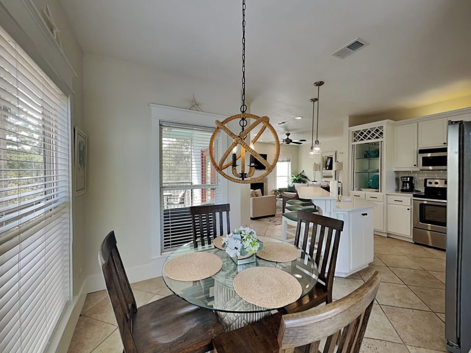 Dining Area - Second Floor