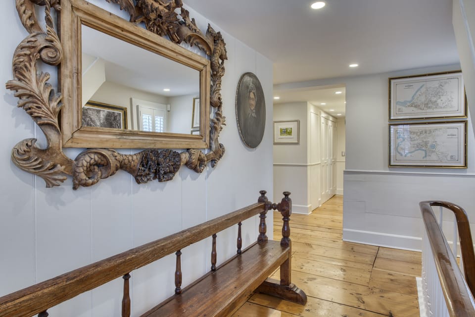 2nd Floor Hallway