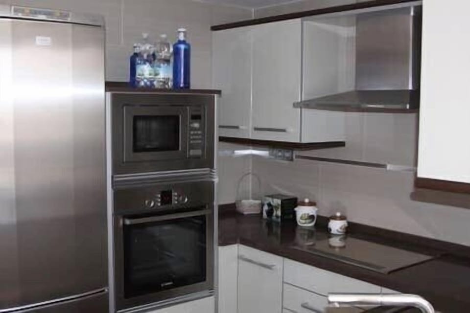 d9424f09-0b12-49c1-a609-d017373907dd