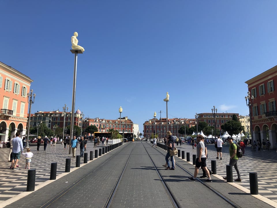 Place Masséna is only steps away.