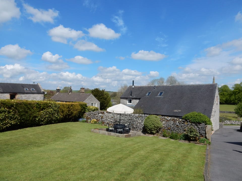 Garden and Guests' patio