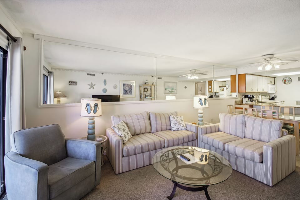 Floor Plan,Living Area,