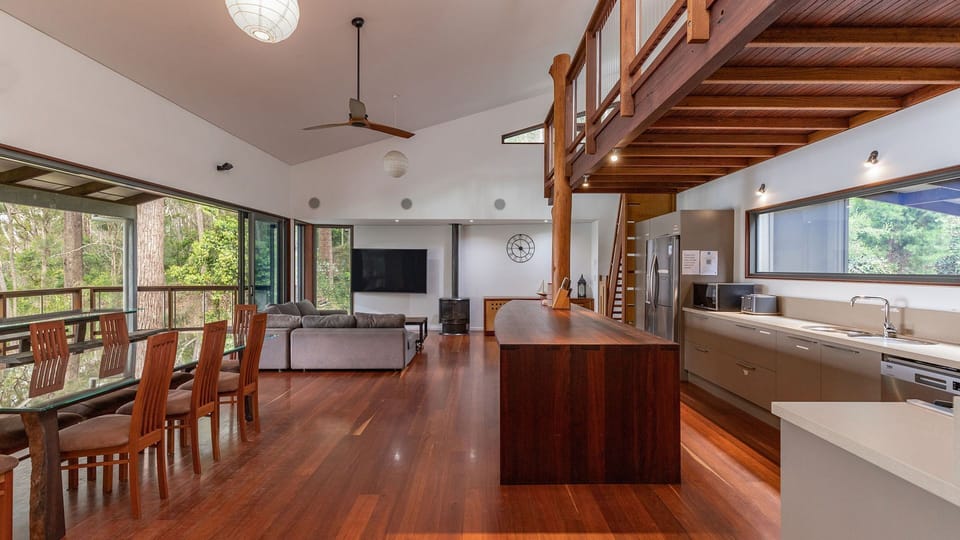 Open-Plan Kitchen/Dining