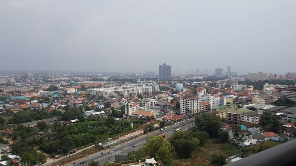 Unixx South Pattaya Free Cleaning WiFi Utility Apartment in Pattaya City
