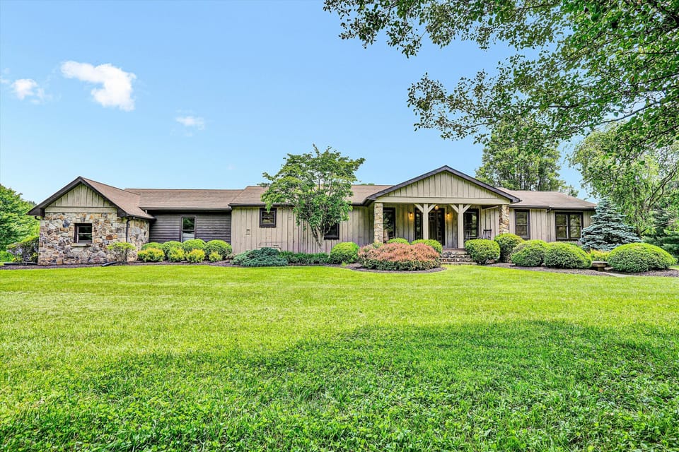 Riverhouse on the Jackson