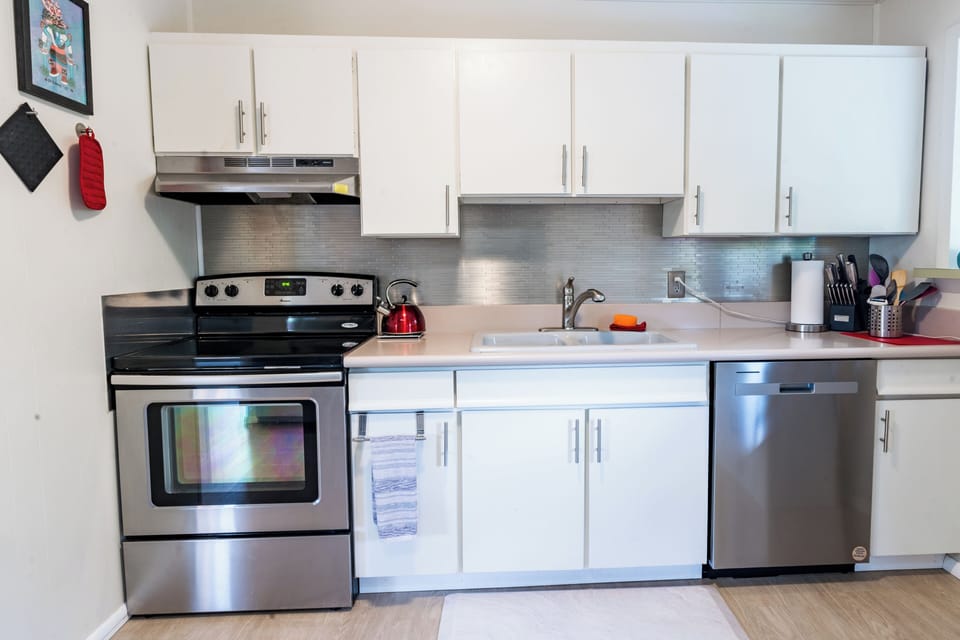 Fully renovated kitchen