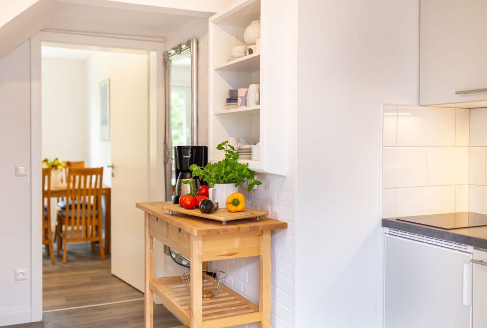 Kitchen & livingroom in apartment Hortensie