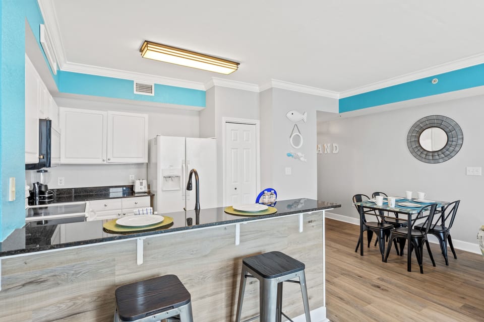 Full Kitchen with Bar Seating