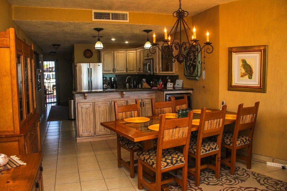 Dining area for six