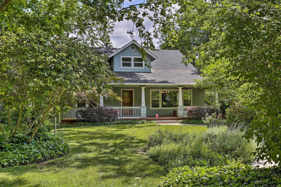 Chico Vacation Rental | 5BR | 3BA | 2,400 Sq Ft | Stairs Required