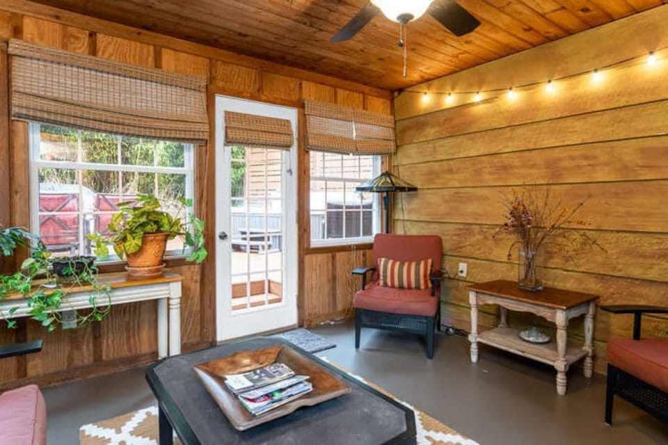 Sunroom 