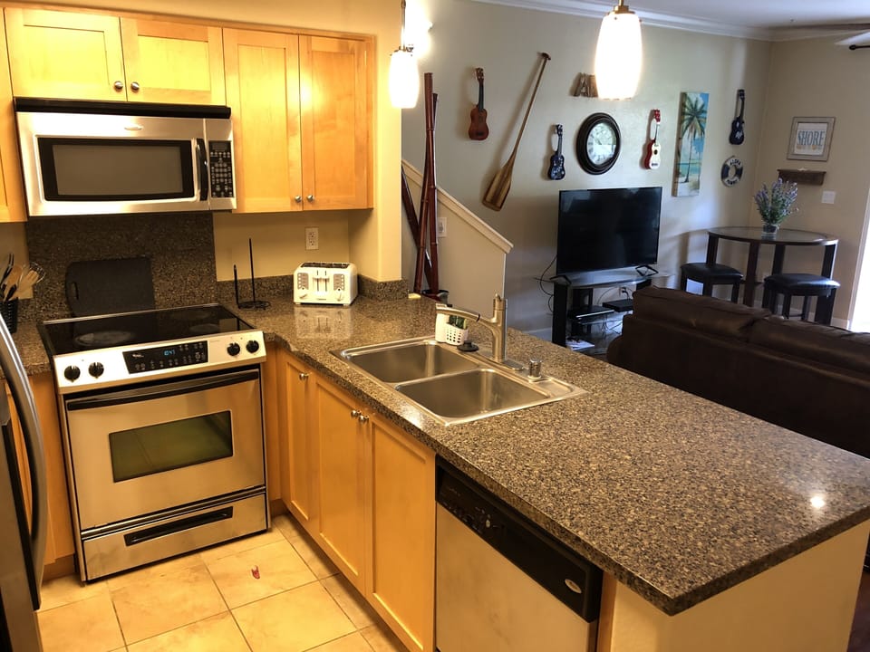 open kitchen 