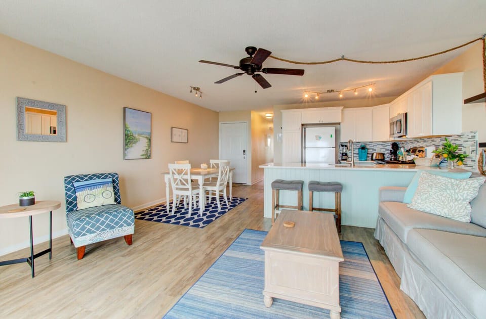 Seas the Day Dunes I A1-Living Room