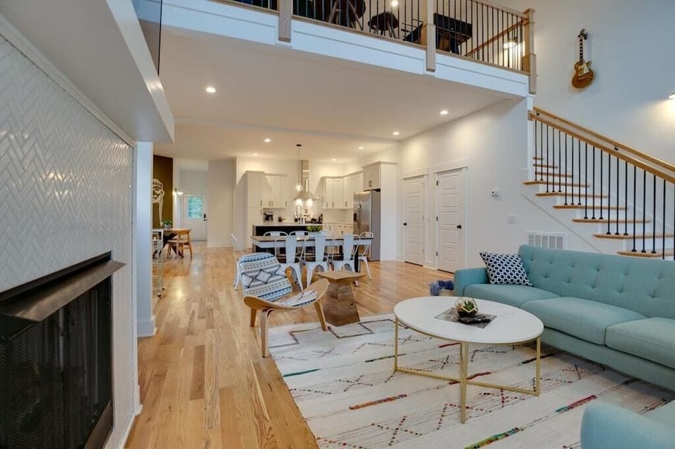 Open living space for the whole group to be together