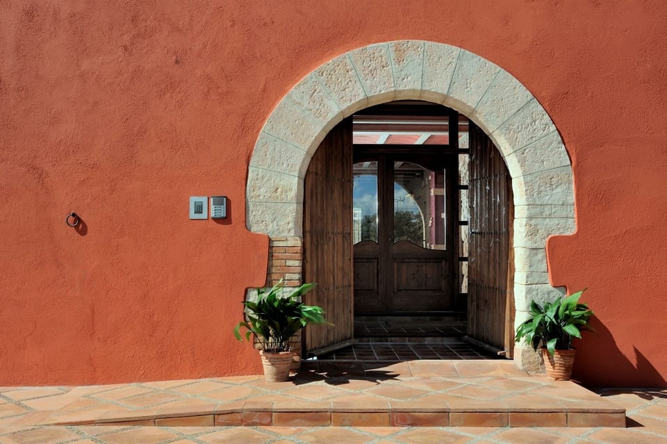 Exterior detail