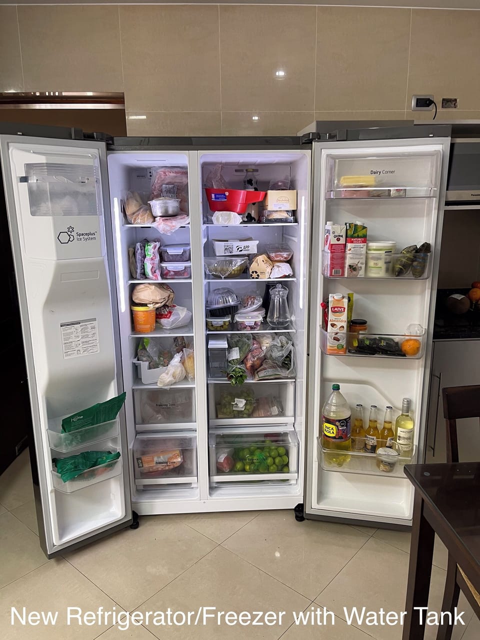 New Large Capacity Refrigerator/Freezer in Kitchen with Ice/Water Dispenser