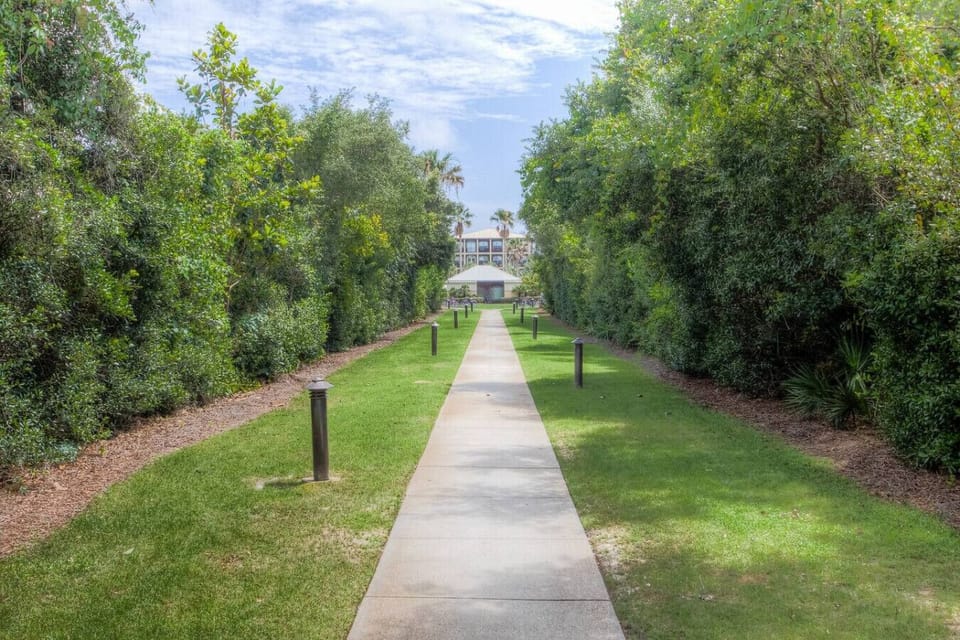 Walk or bike to all the local hot spots - green space located right outside the back door