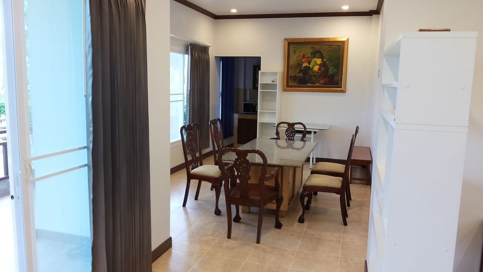 Peony 3 Bedroom Beach Front Villa
