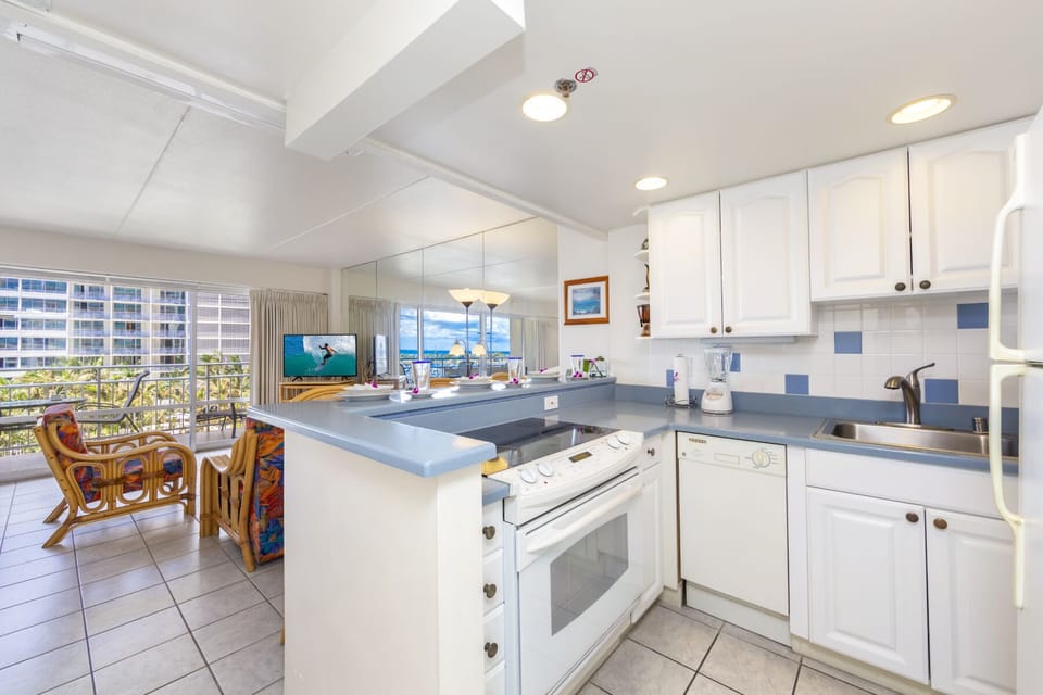 Kitchen - Fully-equipped kitchen with everything you will need for your cooking needs.