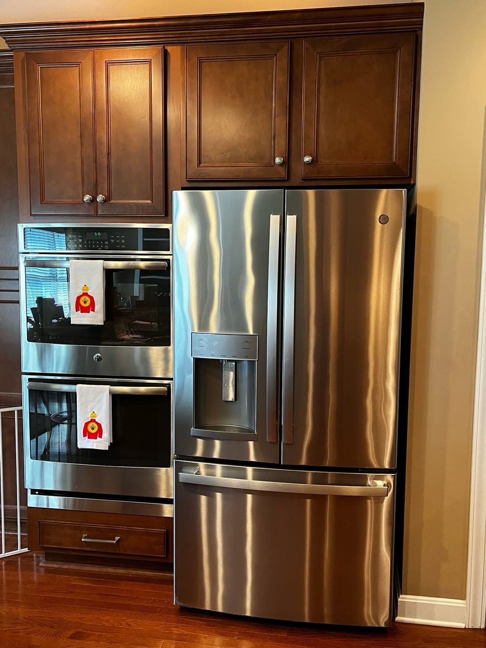 All stainless appliances 