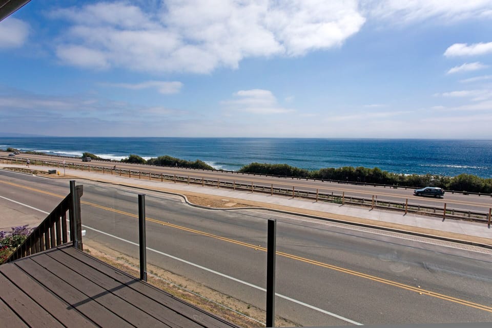 Upper deck with wide open views of the ocean.