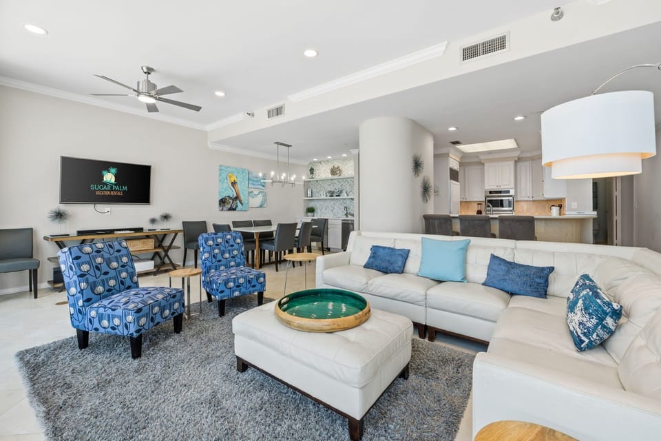 Penthouse offers plenty of space to gather & plenty of privacy too.