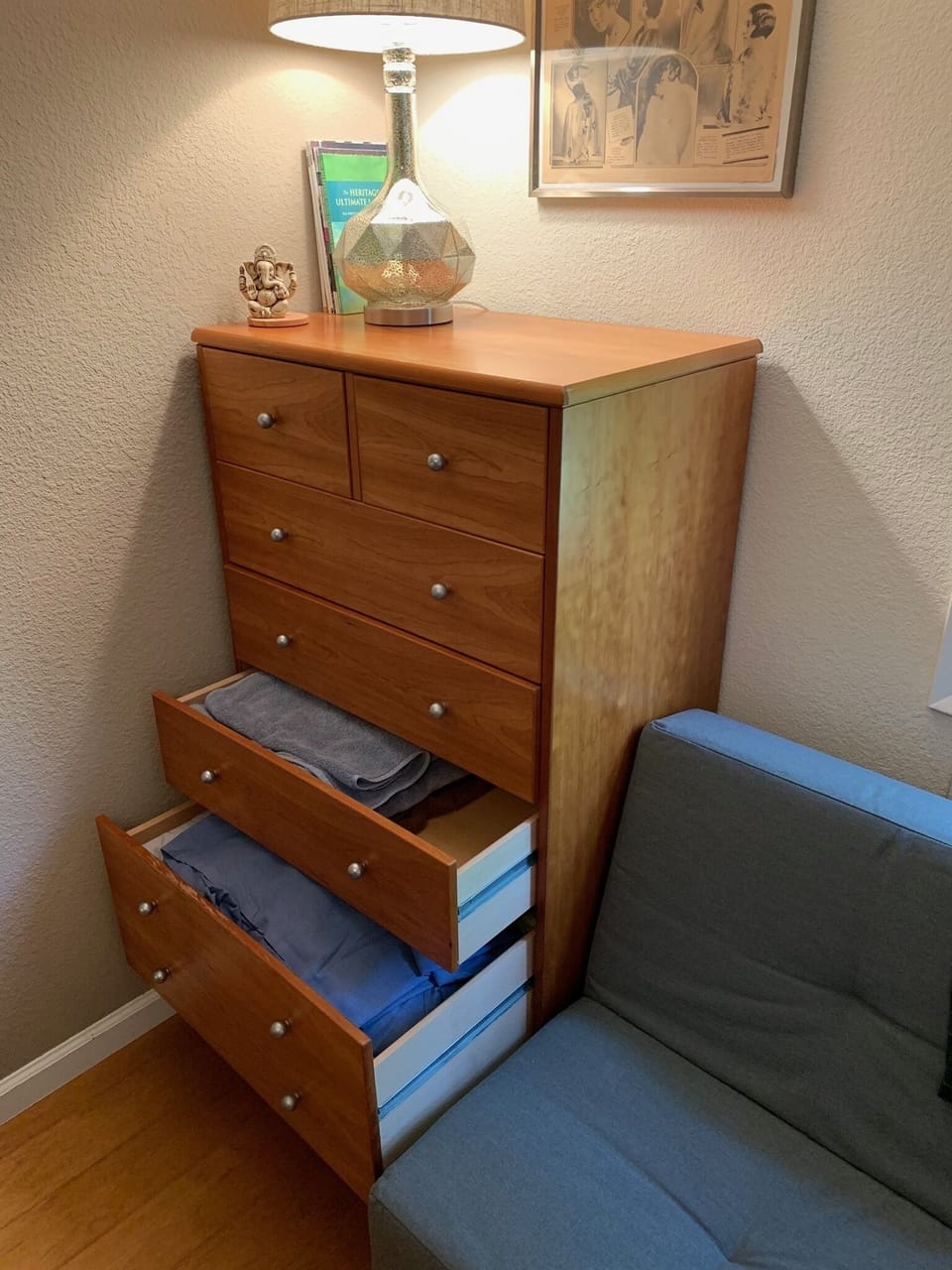 Extra pillows, linen and towels