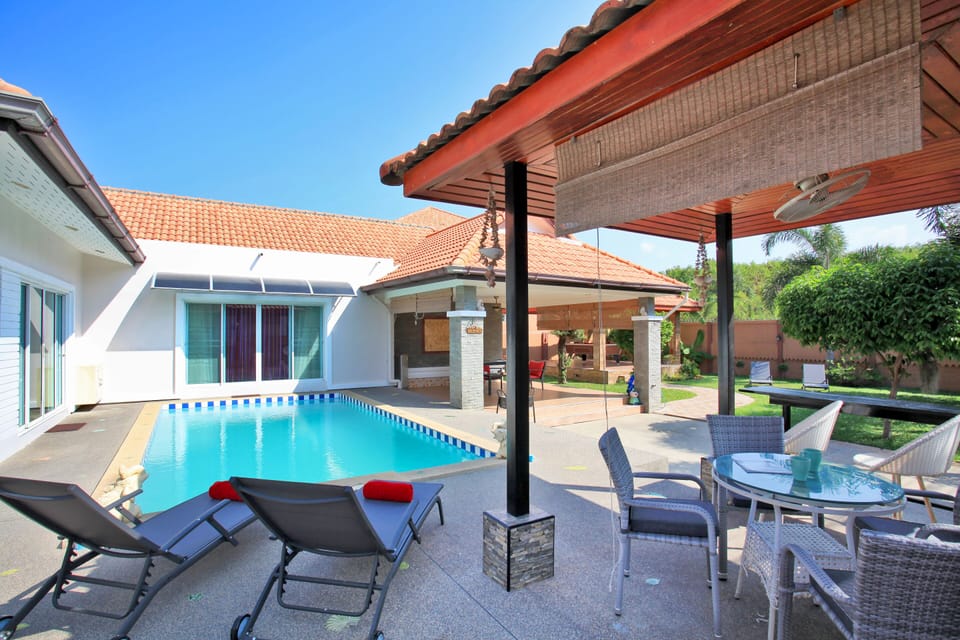 Pattaya Pool Villa Ruby city centre 