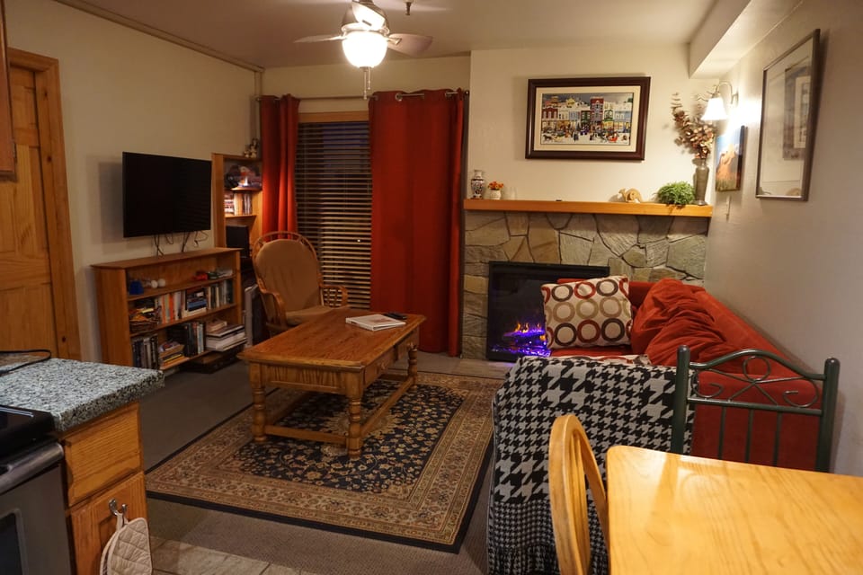 Lounge room from kitchen