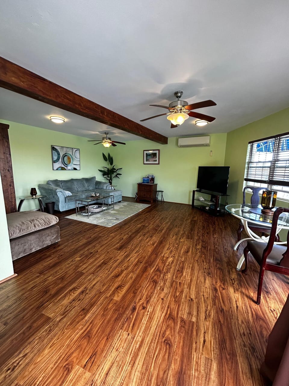Spacious living and dining areas -
3rd and/or fourth guests will sleep here