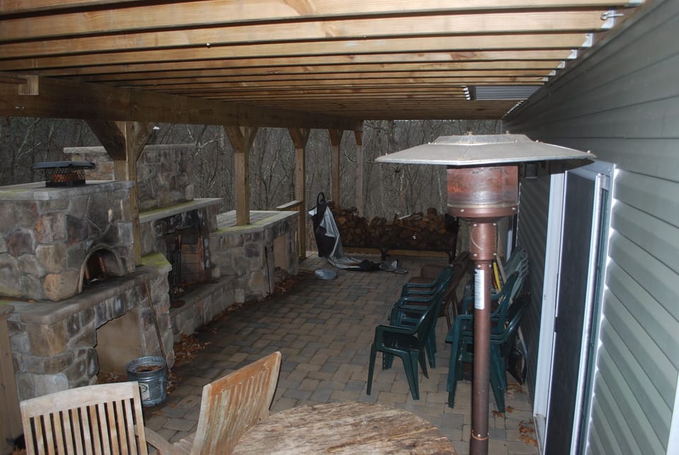 Lower level outdoor patio