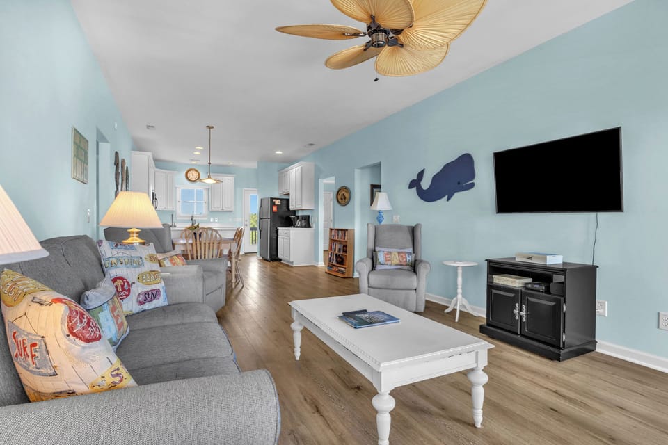 Living Room - South