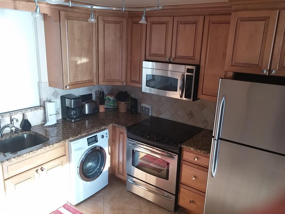 Combo Washer-Dryer In Kitchen!!!