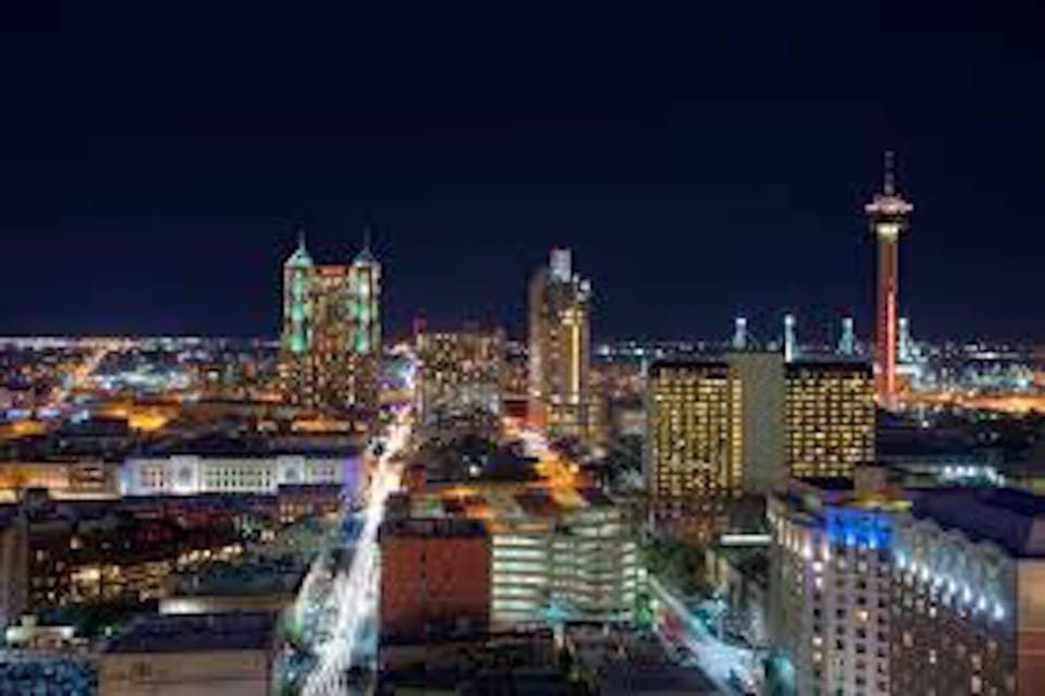 Easy access to all the unique highlights of San Antonio. 