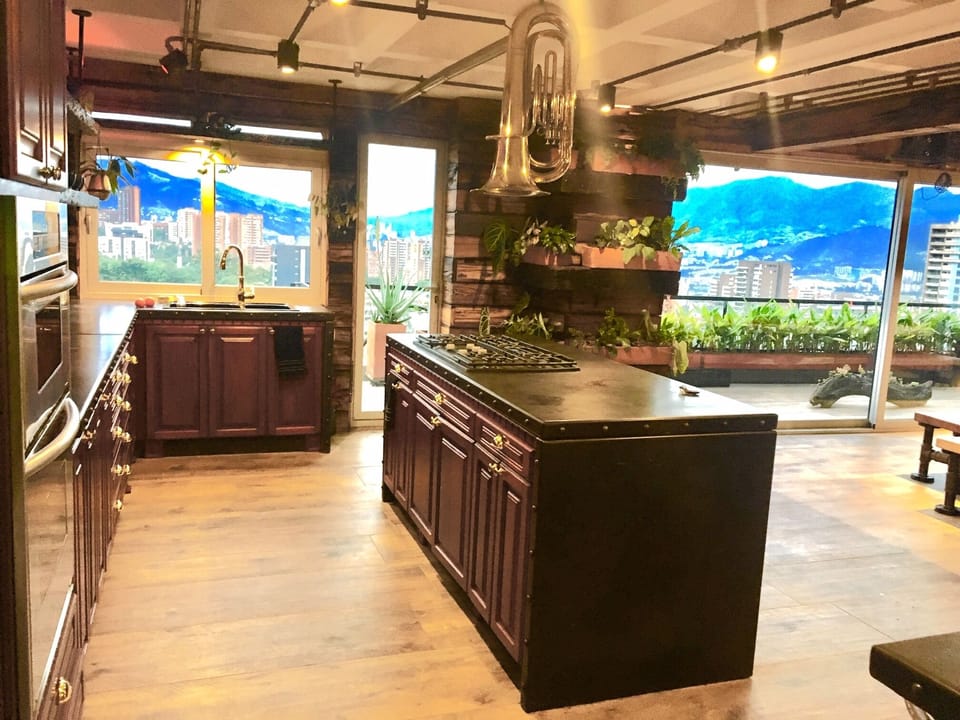 Private kitchen