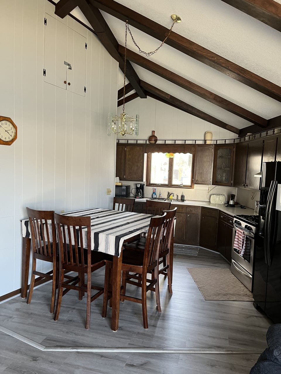 Kitchen. New paint and flooring. 