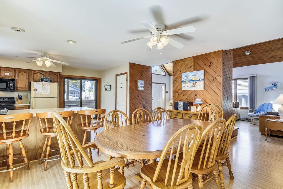 Main Level,Dining Area,