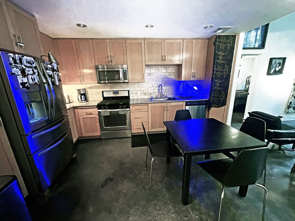 Full service kitchen w granite counters, recessed  day and blue night lighting