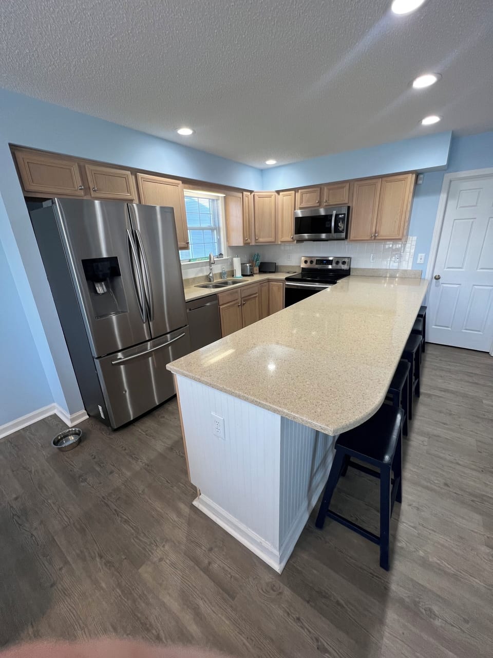 Modern kitchen