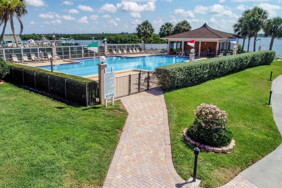 Grounds community pool.  Plenty of loungers for your afternoon siesta!