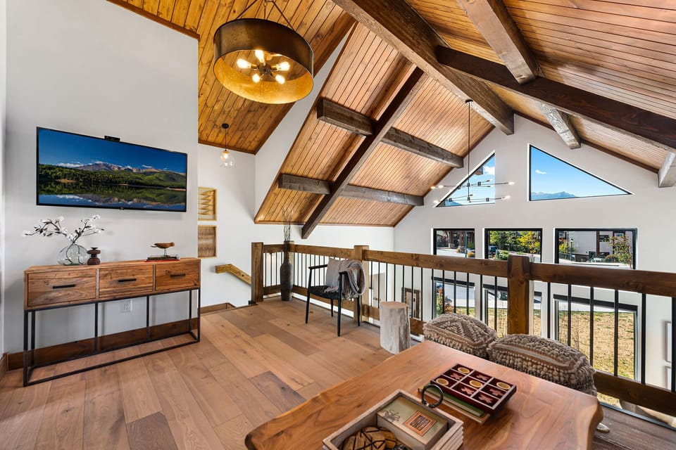 Loft with 50 inch smart TV