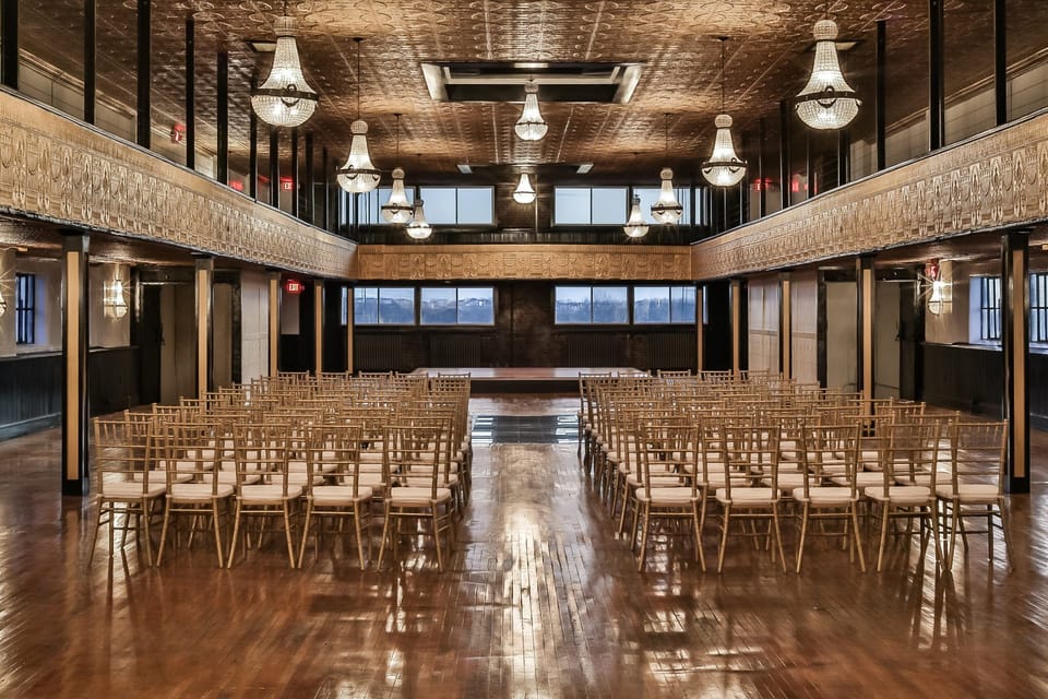 Banquet hall