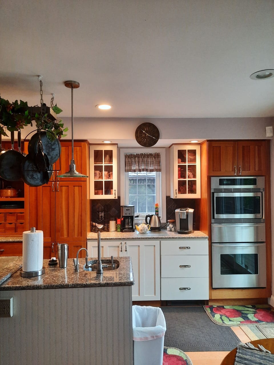 Cafe area....drip coffee maker (filters provided), Keurig, & hot water kettle.