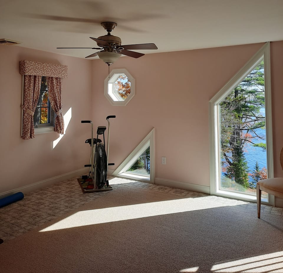 Room on 2nd floor for morning yoga with views of the water.