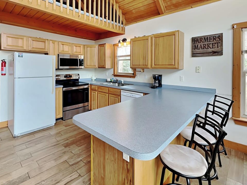 Full Kitchen
