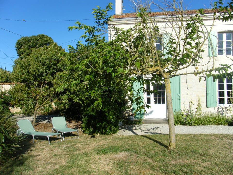 Garden at Les Mojhettes
