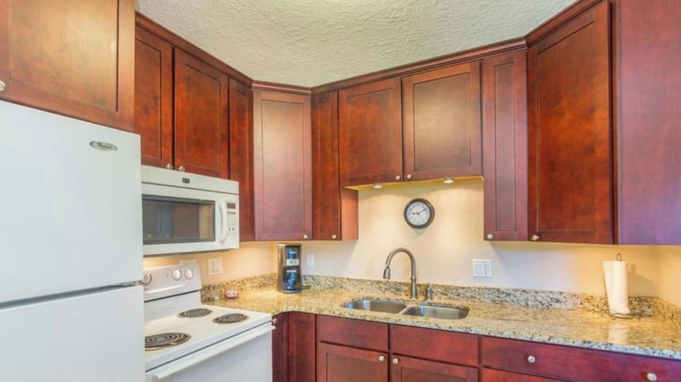 Kitchen with all the cooking essentials