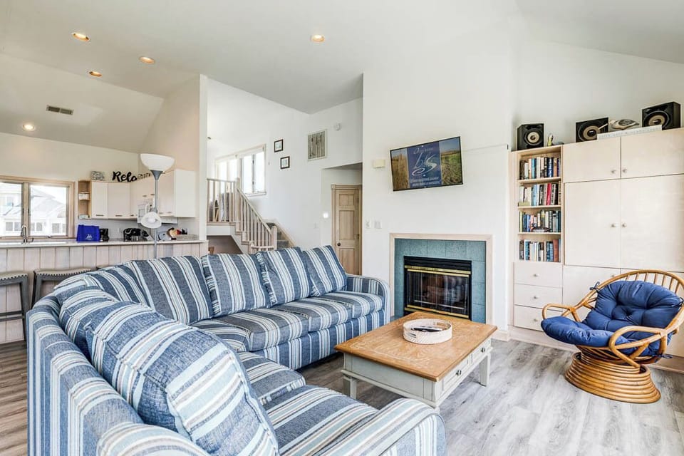 Top-Level Living Room with Deck Access