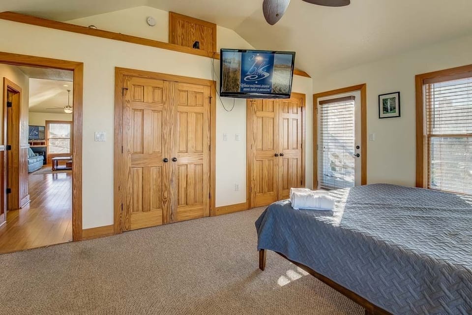 Top-Level King Master Bedroom with Deck Access