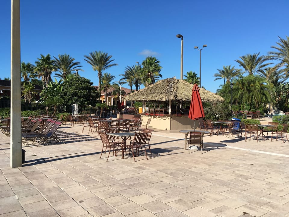 Tiki bar
